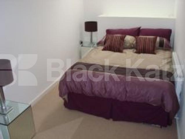 			MUST SEE !!!!!!!, 3 Bedroom, 1 bath, 1 reception House			 St Johns Way, Archway